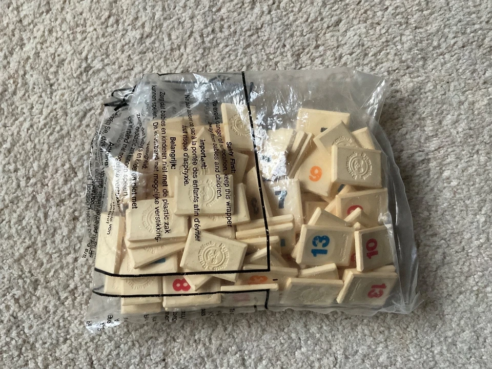 Original Rummikub Travel Edition by Goliath Games - Complete with all 106 Tiles - Image 4 of 4