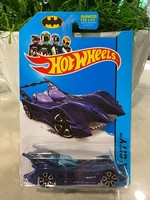 Hot Wheels 2014 Batmobile 1:64 HW City Blau Modellauto DC Comics