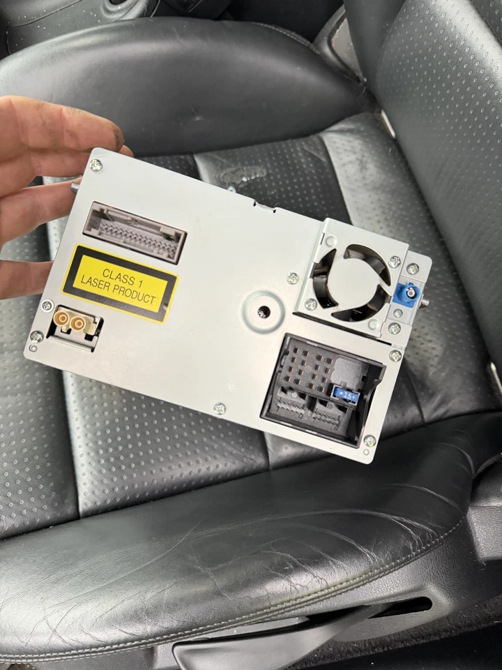 Audi A3 S3 RS3 8P 2004-2013 RNS-E Navigation Plus Sat Nav Head Unit 8P0 035 192S - Image 2 of 3