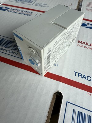 CROUZET PU2R1 MULTI-FUNCTION TIME DELAY RELAY 24-240 VAC 0.1s-100h