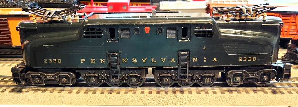 LIONEL 2330 GREEN PRR GG-1 Locomotive IN GOOD CONDITION IN OB, LINER WRAP PAPER - Image 3 of 4