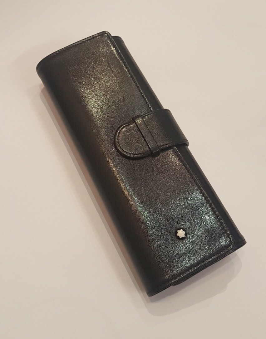 etui telephone mont blanc