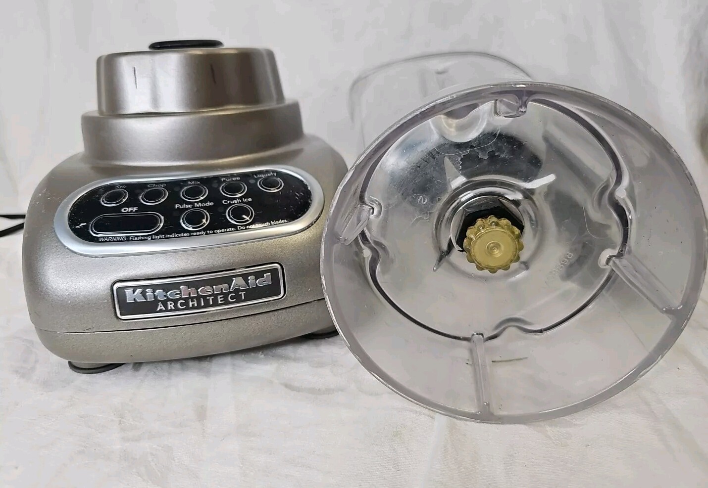 Kitchenaid Household 5 Speed Blender Model KSB560 Silver 56 Oz Pitcher