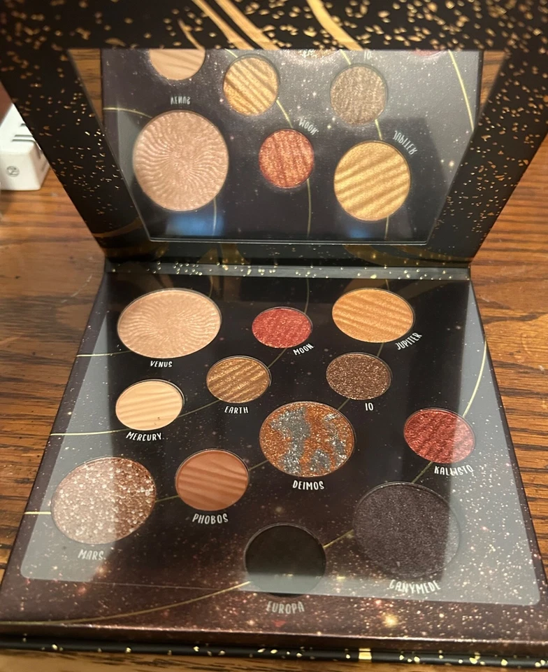 Paleta DITO Cosmetics Venus Edición Limitada 12 Tonos NUEVA Foto 2 de 3