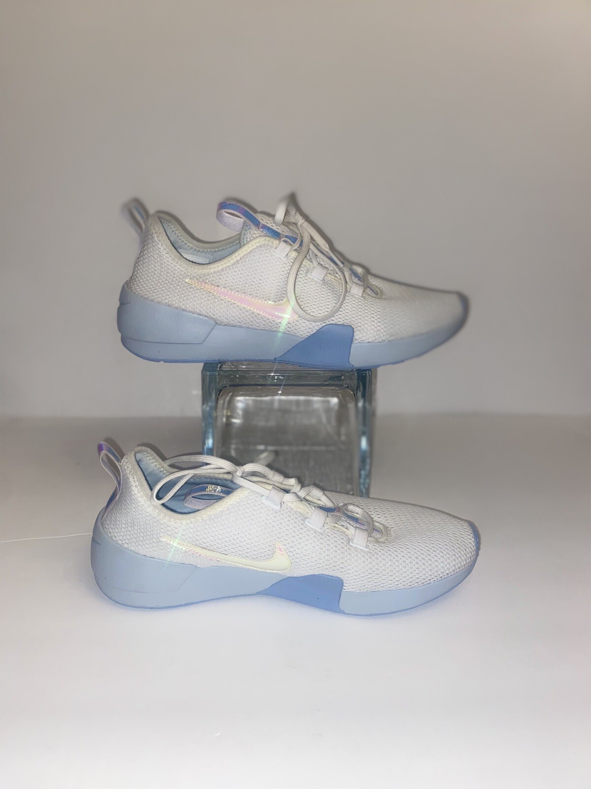 nike women ashin