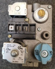 White Rogers 36E36 230 Furnace Gas Valve C64769-04 | A 179