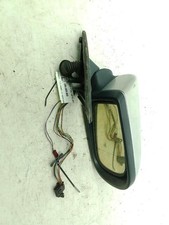 Retroviseur droit (ou coque) BMW 525
