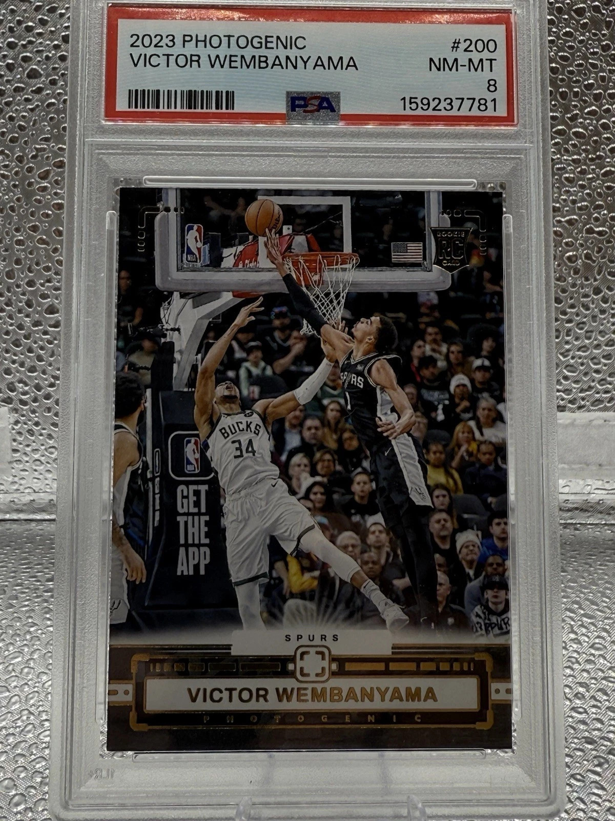 2023-24 Panini Photogenic Rookies Victor Wembanyama #200 (RC)