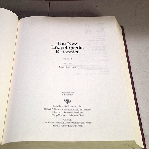 1985 Encyclopedia Britannica 15th Edition – 32 Volumes + Bonus Bundle - Picture 6 of 13