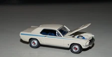 1967 ford mustang coupe white diecast model car greenlight 1/64 scale