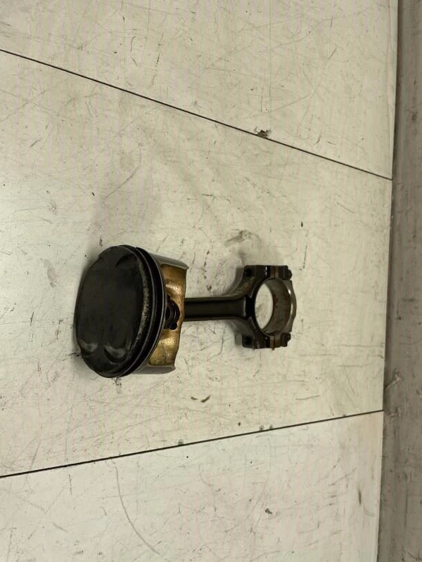 Chevrolet Equinox 2011 pistón de 2,4 L OEM+   Foto 4 de 4