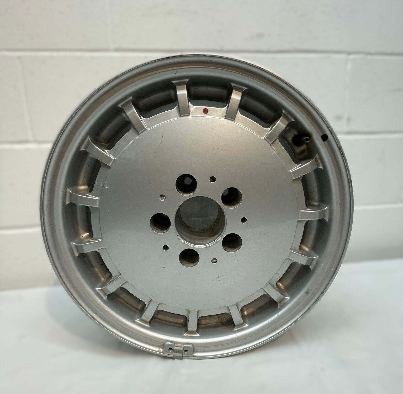 8Jx16H2 ET34 Wheel Tire Rim - Mercedes-Benz SL Class 1294010602 OEM 1990-1998