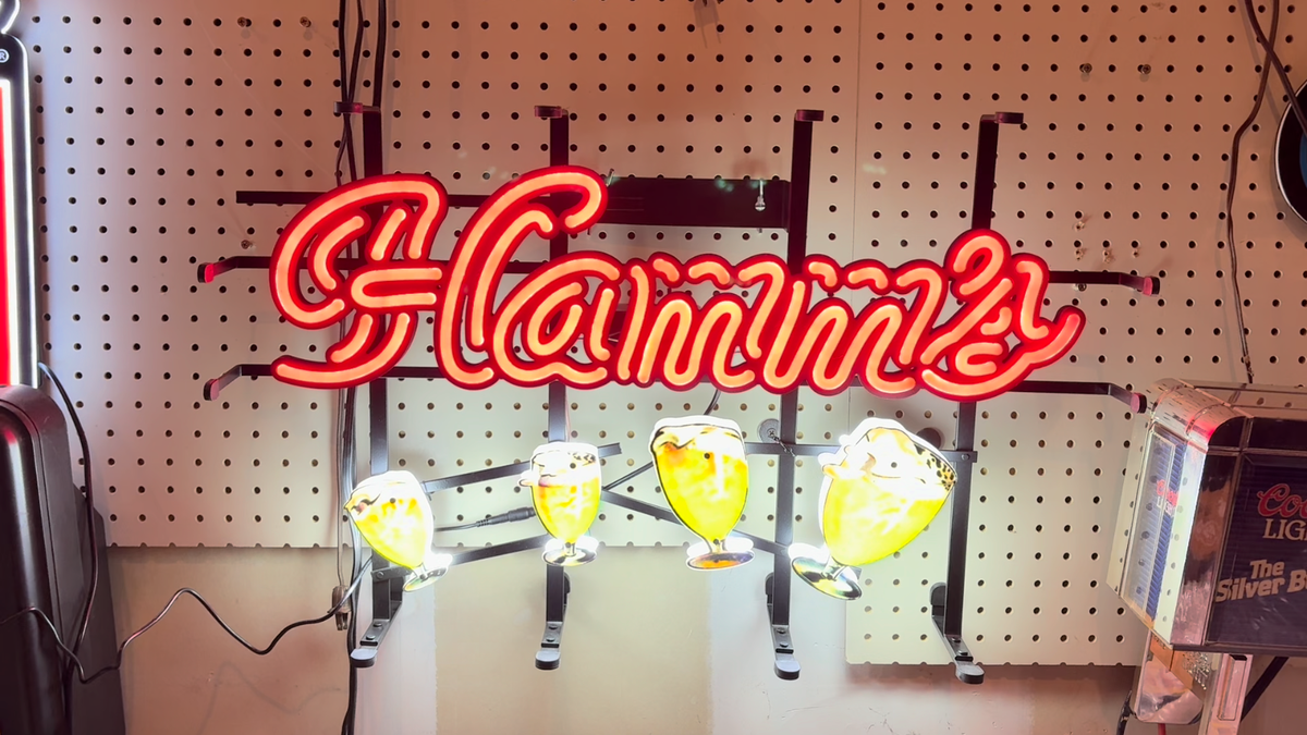 Custom made coors on tap retro style led lighted bar sign new! 24