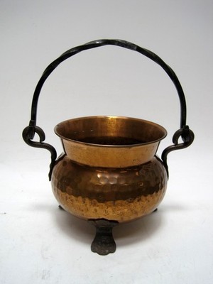 Hammered Copper Pot Kettle Cauldron Wrought Iron Handle Three Legs Germany