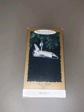 Hallmark Keepsake Space Shuttle Stringer Light Magic Ornament 1995 (Opened) 