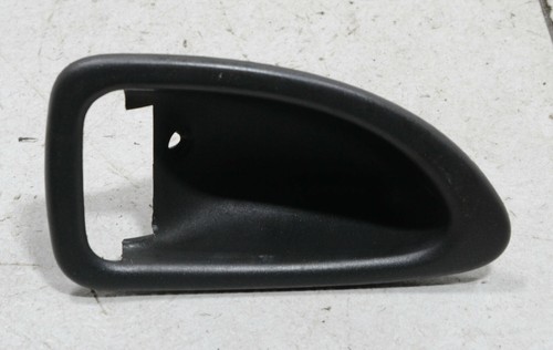 VOLVO V40 Kombi VW Bj 2001 Griff Schale Blende Abd Tür vorne LINKS #79970-F101