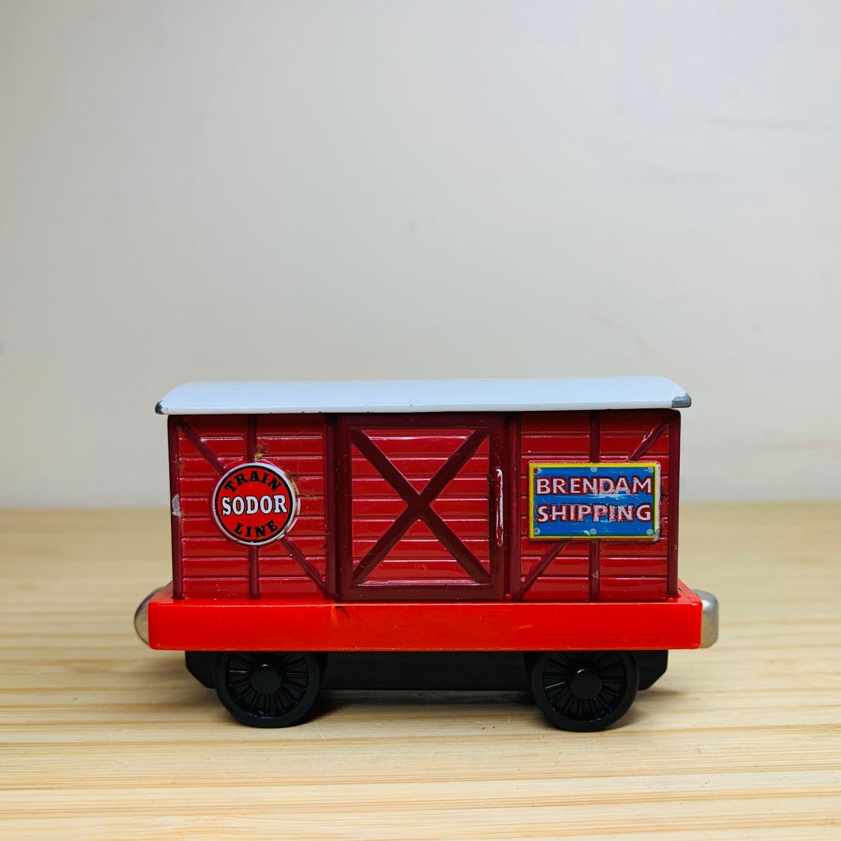 Brendam Magic Box Car - Thomas & Friends Take n Play Take Along