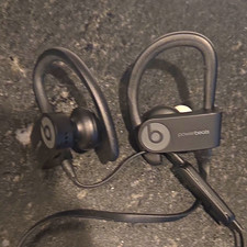 Beats by Dr. Dre Powerbeats Bluetooth Wireless Ear-Hook In-Ear Mic Black