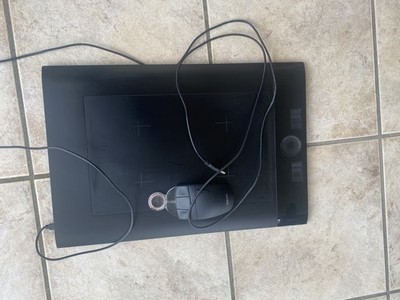 Wacom Intuos 4 PTK-840 Grafiktablet. Guter Zustand,mit Maus und USB-Kabel
