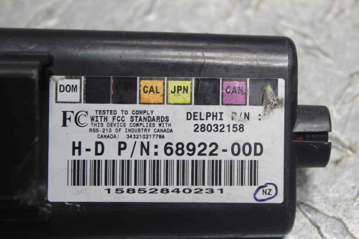 Harley-Davidson 2006 Street Glide Turn Signal Module Sec Sys TSSM