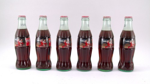 Coca Cola Coke Soda Pop Glass Bottles 6 pack 8 OZ FULL with Carrier 1997 Xmas - Picture 4 of 10