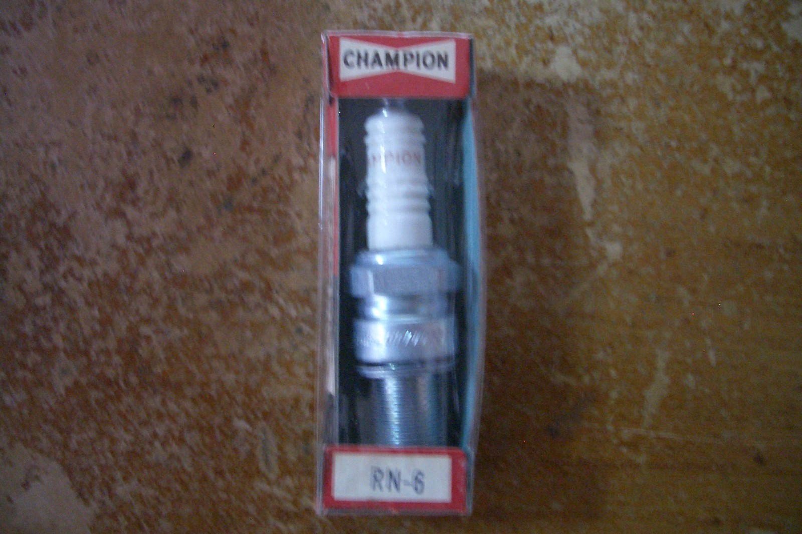 QTY1 RN-6 CHAMPION SPARK PLUG Static Guard