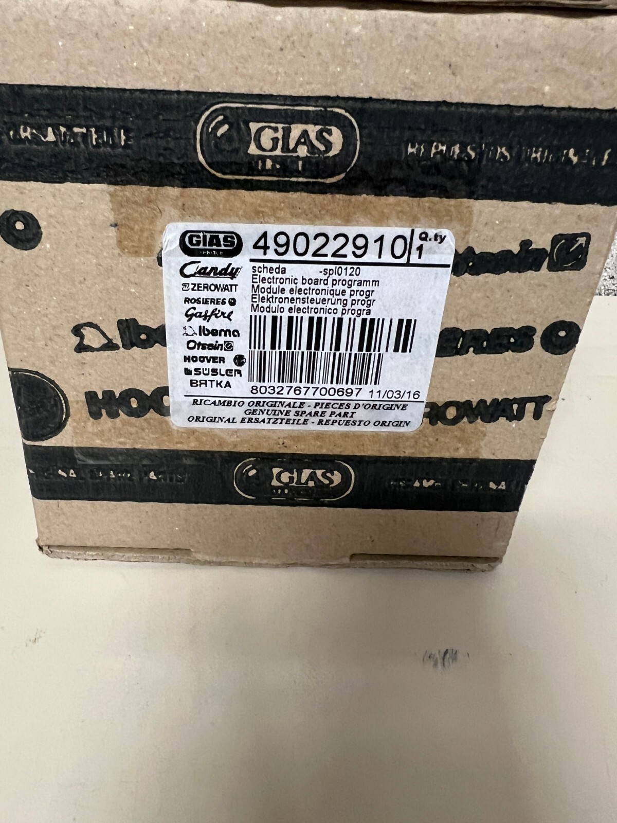 Module de puissance 49022910 pour réparer une panne de hotte Candy Rosières