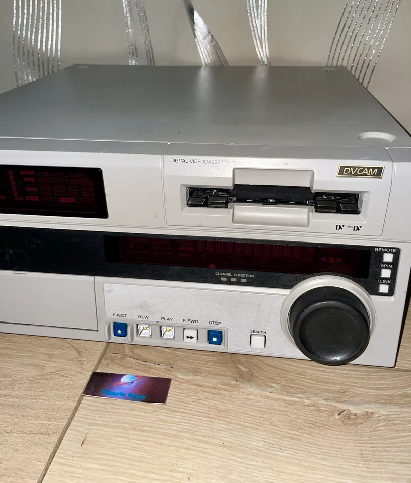 Digitaler Videokassettenspieler Player DSR-1600P MiniDV/DVCam funktionsfähig selten PAL - Bild 3 von 4