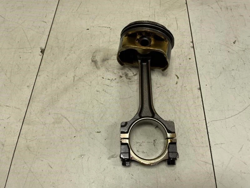 Chevrolet Equinox 2011 pistón de 2,4 L OEM+   Foto 3 de 4