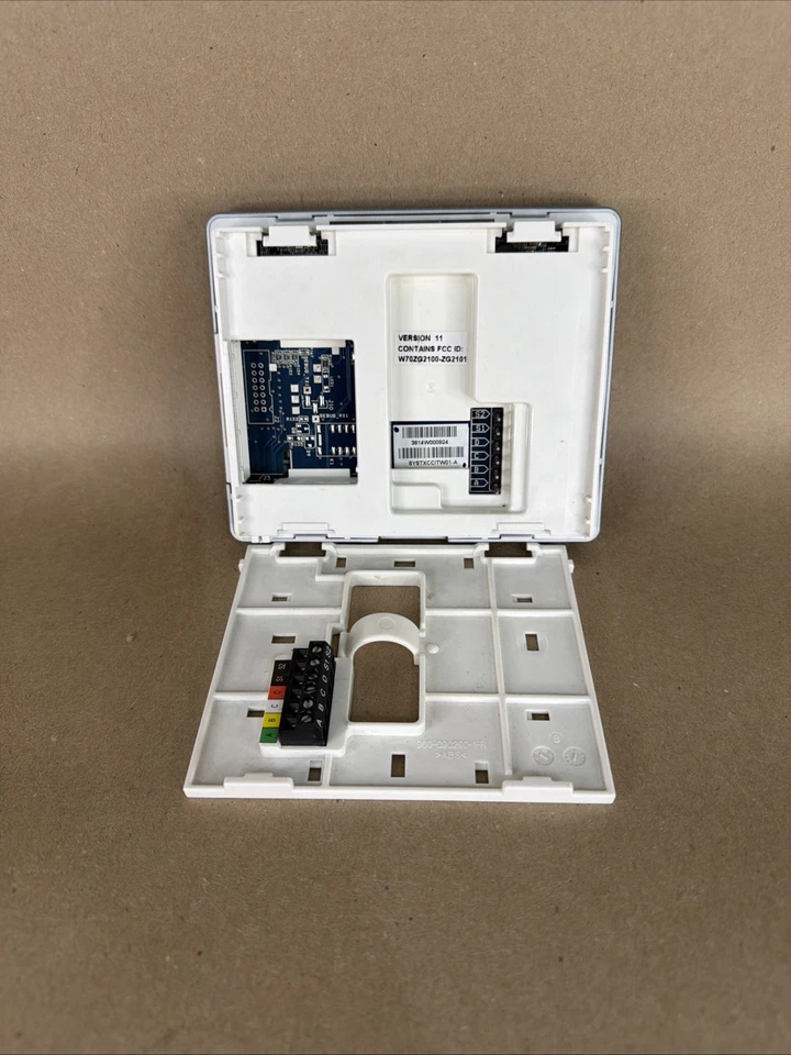 Carrier SYSTXCCITW01-A Infinity Touch Programmable Version 11 (T4) - Image 3 of 4