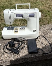 Toyota Electric Sewing Machine RS2000 KB13 - Excellent Working Order + 