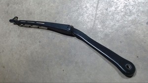 Scheibenwischerarm Wischerarm Links BMW 318d DPF Touring Bj 2008 E90 / E91/