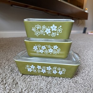 Vintage PYREX Spring Blossom Crazy Daisy Refrigerator Dishes With Lids