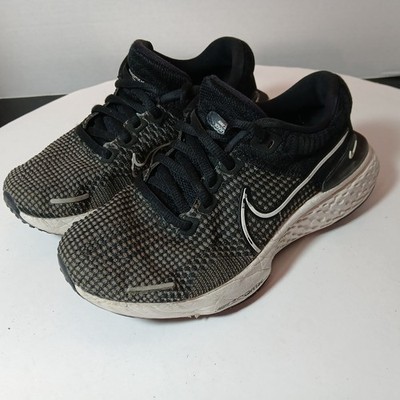 Nike ZoomX Invincible Run Flyknit Womens Sz 5 Black Running Shoes Sneakers