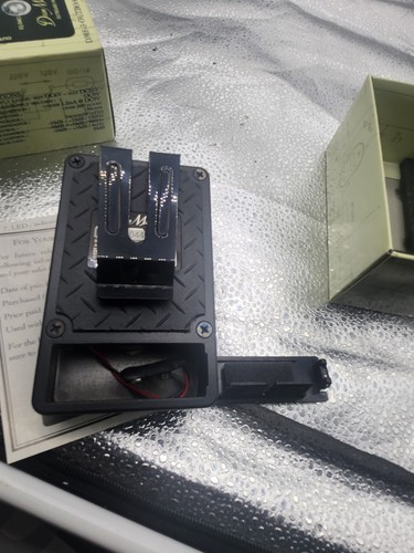 Dean Markley DME-3 Outboard Preamp - Picture 5 of 7
