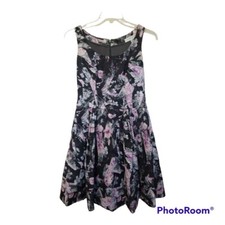 Carolina Herrera Size 6 Sleeveless Fit & Flare Floral Pleated Designer Dress