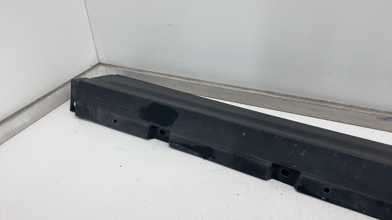 ⭕ 2017-2020 Maserati Levante Left Rocker Molding Panel Side Skirt Trim 670040335