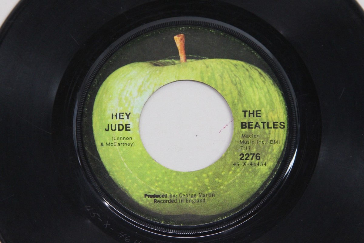 THE BEATLES 
ホワイト・アルバム　スーパー・デラックス・エディション Beatles 7 45rpm Hey Jude & Revolution 45-X-46434-F3#3 Apple