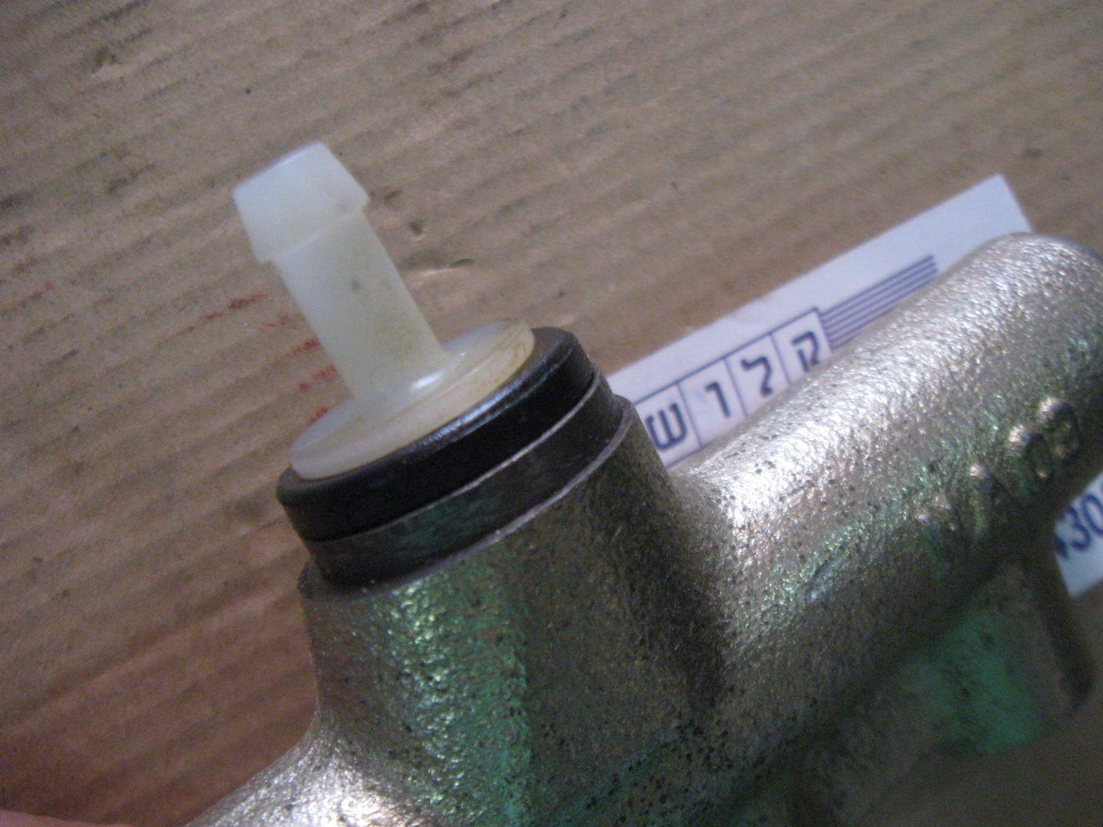 VOLKSWAGEN TRANSPORTER 1980 91 Clutch Master Cylinder 03.24198212.3