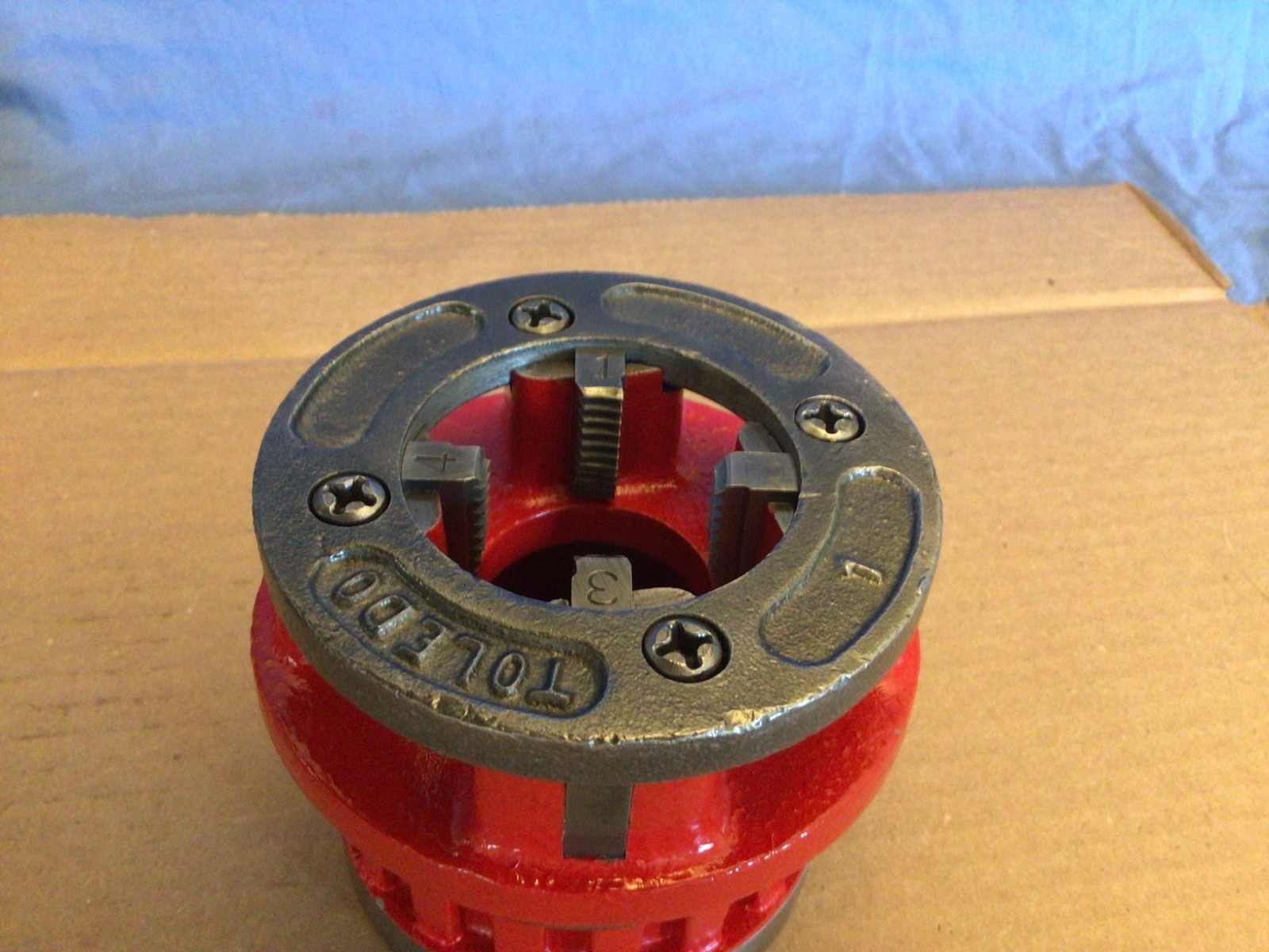 Refurbished TOLEDO No. 12 Manual Pipe Threader Die - 1" 