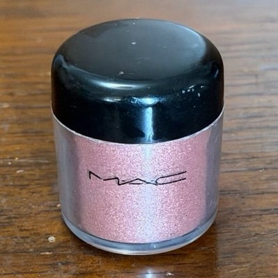 MAC HONESTY 19 PIGMENT BNWOB 7.5g VHTF & RARE DISCONTINUED NEW