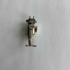 Piedino da cucire con bottoni originale BERNINA #18