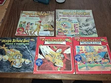 Vintage Magic School Bus Lot 5 Children Kids Paperback Picture Books PBS 90s
