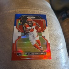 2021 Panini Prizm #275 Akeem Davis-Gaither Red White and Blue Cincinnati Bengals