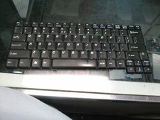 used Acer TravelMate 290 291 292 293 4050 US Keyboard Black K02110217 read ad