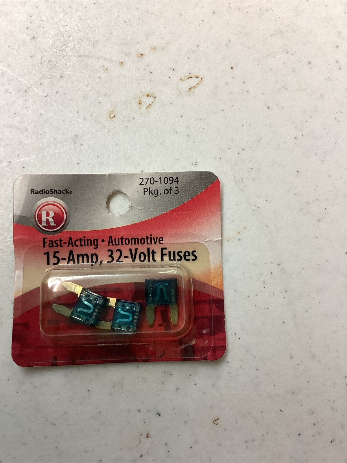 RadioShack Fast-Acting 15A 32V ATM Automotive Mini-Blade Fuses  3/PK 270-1093