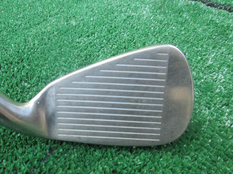 Golf Top Flite XL 2000 Canhoto 7 Ferro Original Regular Flex Aço Boa Aderência - Imagem 4 de 4