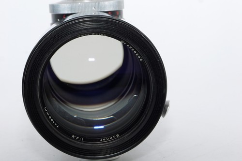 Zeiss CONTAREX Sonnar 180mm 2.8 telephoto lens. Case. Hood. Grip. Sky. UV filter - Picture 13 of 24