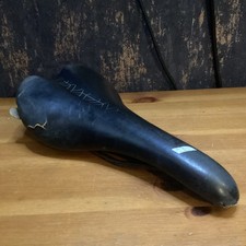 Carrera Vengeance MTB Bike Saddle In Black & Sliver 