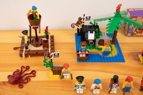 LEGO Pirates Lot Very Good 6234 6235 6237 6240 6245 6251 6257 6260 Vintage